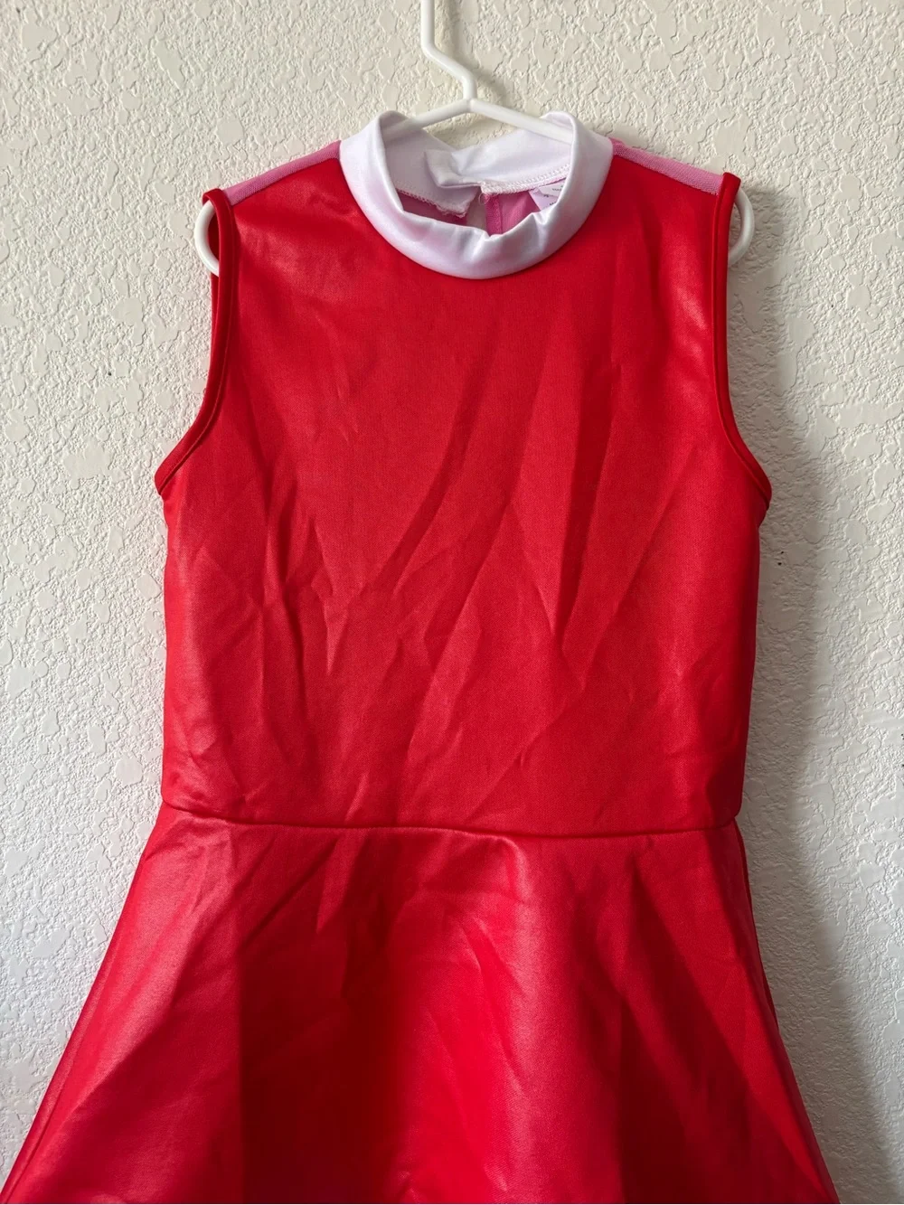 Spirit Halloween Kids Amy Rose Costume Sonic the Hedgehog Child Size Medium 8-10